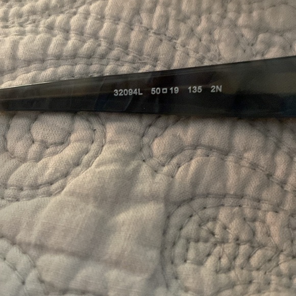 Brand new Michael Sunglasses. Never worn comes with case plus - Picture 9 of 10